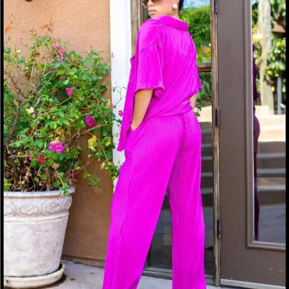 Vava Voom Pleated Plisse Pant Set - Picture 7 of 11